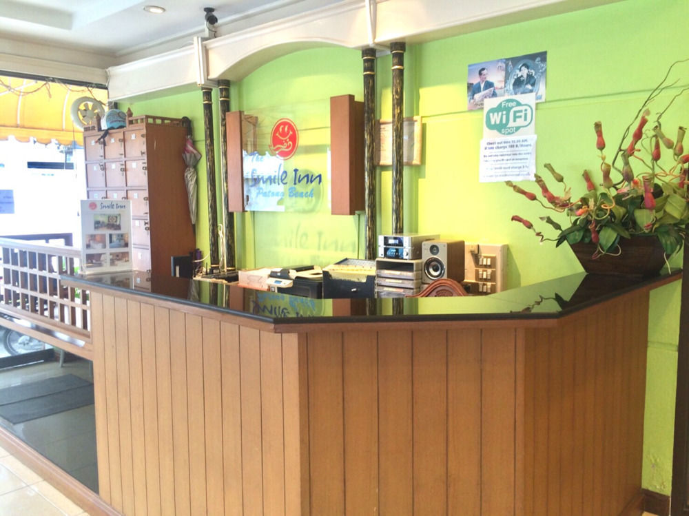 Smile Inn Patong Exterior photo